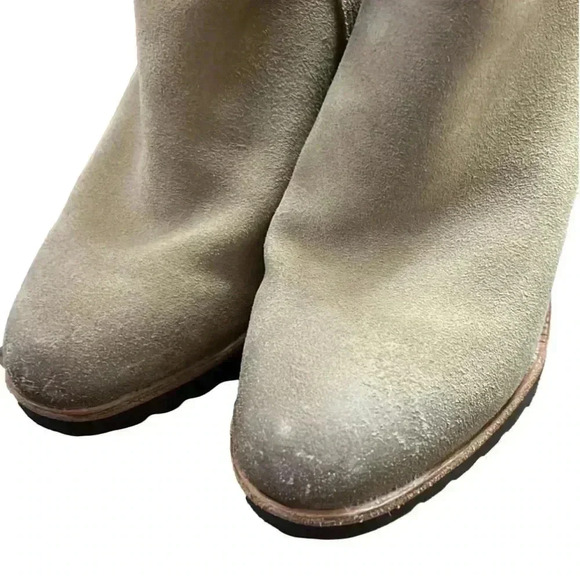 Sorel Women's Light Tan Wedge Boots - Picture 6 of 11